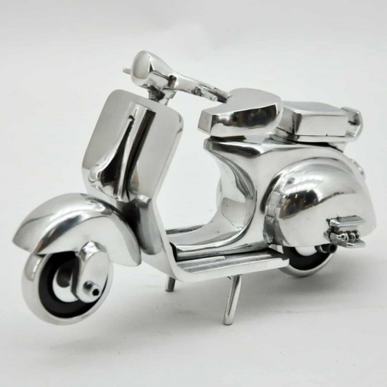 25CM VESPA SCOOTER