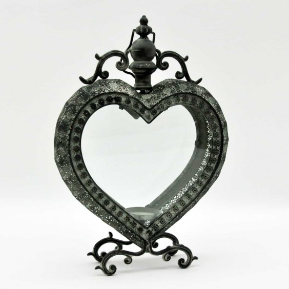 HEART H 53 cm W 35 cm D 11 cm