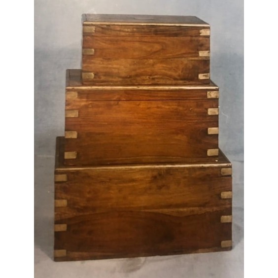 BRASS CHEST SET OF 3