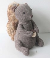 24CM SQUIRREL DOORSTOP