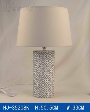 58CM LAMP AND SHADE