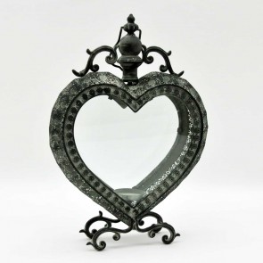 HEART H 53 cm W 35 cm D 11 cm