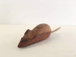 10CM WOODEN HAND CARVED MOUSE